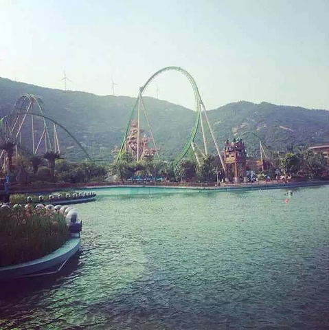 2018得去玩鹦鹉过山车、冰山过山车和超级激流,都非常刺激,如果玩激流和漂流,最好自卑雨衣和拖鞋,呵呵_珠海长隆国际海洋度假区评论 - 去哪儿攻略社区