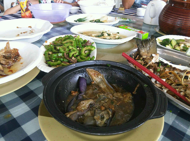 "在海陵岛吃哪个饭店都不要吃钱大妈，坑爹的饭店，终于知道她为什么叫钱大妈饭店了_钱大妈(旅游大道店)"的评论图片