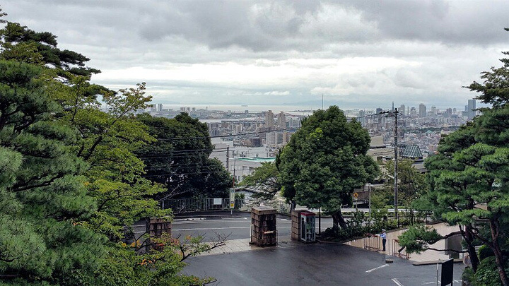 21太阳落山后半小时的夜景是最美的 所以只有等待等待 这可是价值千万美金的夜景啊 不看就可惜了 但是 六甲山 评论 去哪儿攻略