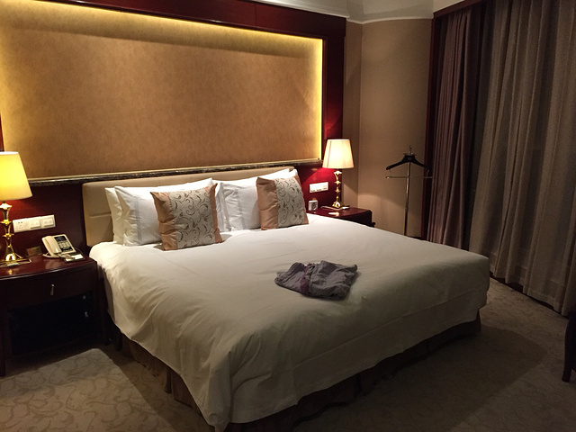 gdp增速_2018年华西村gdp(2)