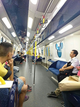 香港迪士尼乐园旅游景点攻略图