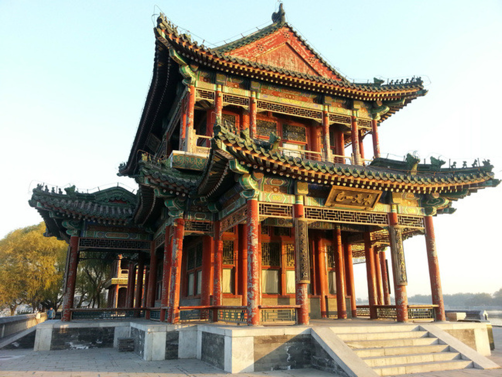 蓝天白云，西提风光