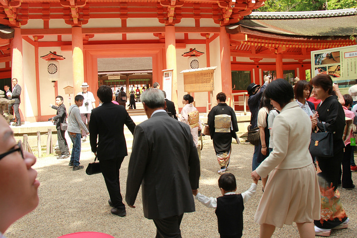 21春日大社不单单是旅游景点 直到她也依然履行着作为神社的功能 打卡照 建于和铜二年 710年 春日大社 评论 去哪儿攻略