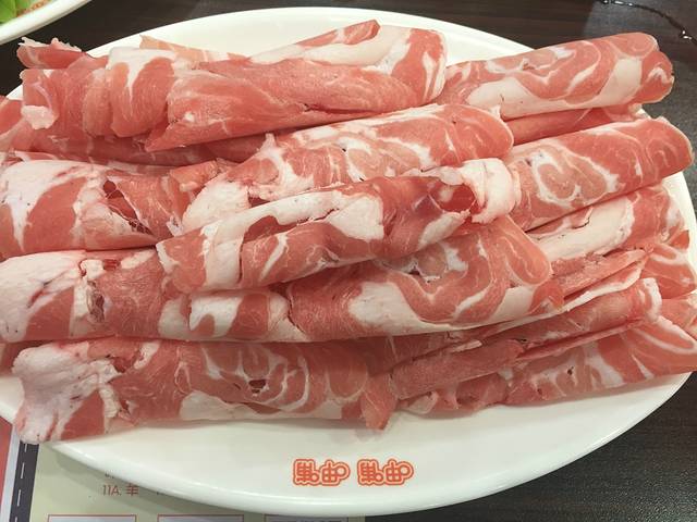 呷哺呷哺(曹路宝龙广场店)