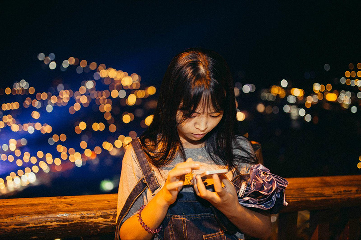 千户能够买多次进出千户的门票,但是需要身份