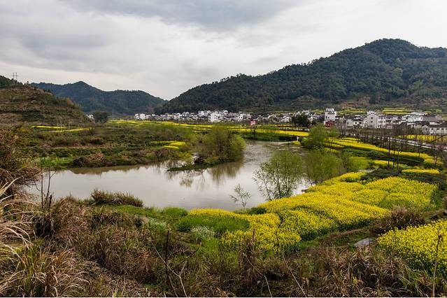 婺源月亮湾