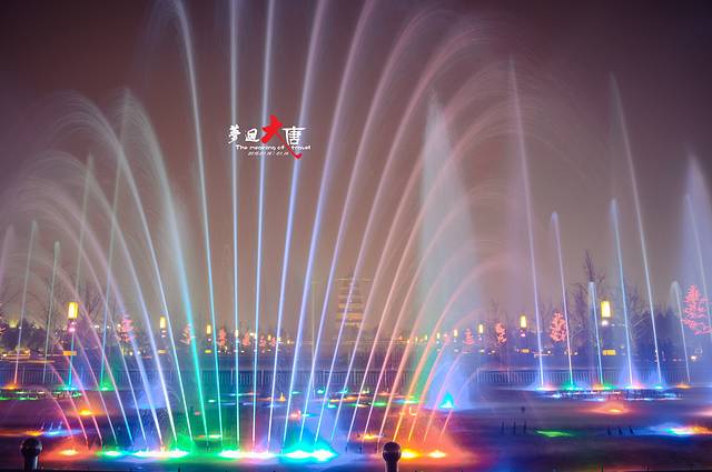 大雁塔北广场音乐喷泉