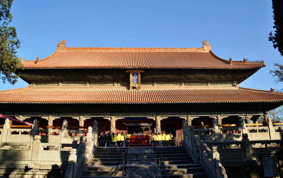 孔庙(门票成人90元)孔庙又称至圣庙,是祭祀中国伟大的思想家,教育家