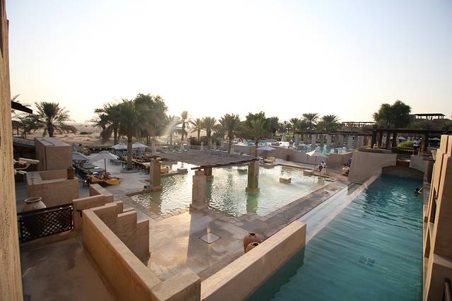 太阳之门沙漠水疗度假村