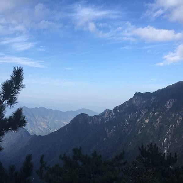 旅游景点大明山介绍 2010b7d1a9d966f7.jpg_600x600x70_261d8c6c.jpg