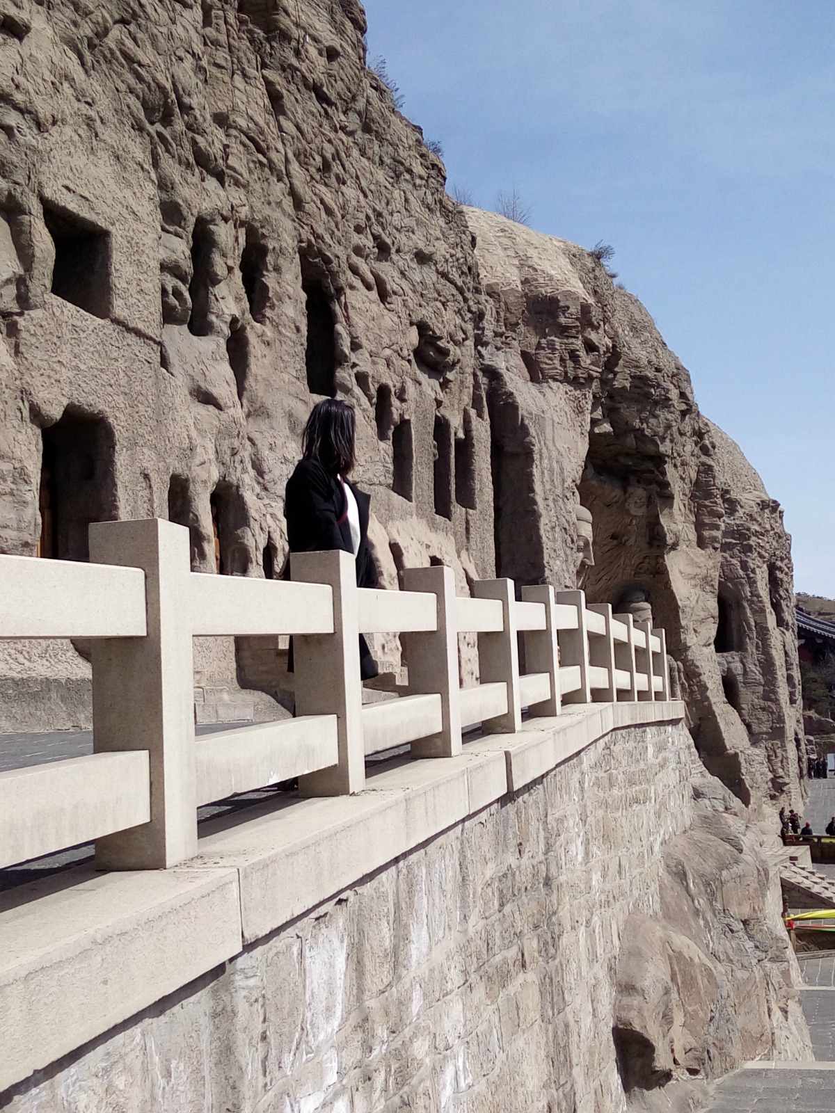 云岗石窟介绍视频 e9a2f10c735d48f7.jpg