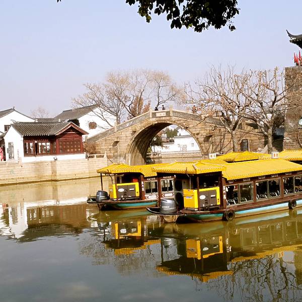 国庆各省旅游收入排行_2018年苏州旅游收入(2)
