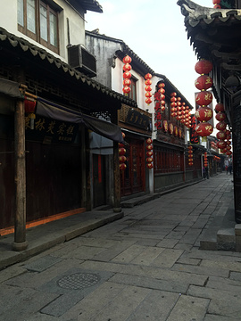 爱梦酒吧