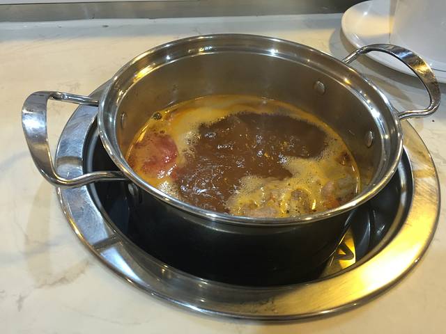 咕叽咕叽自助小火锅