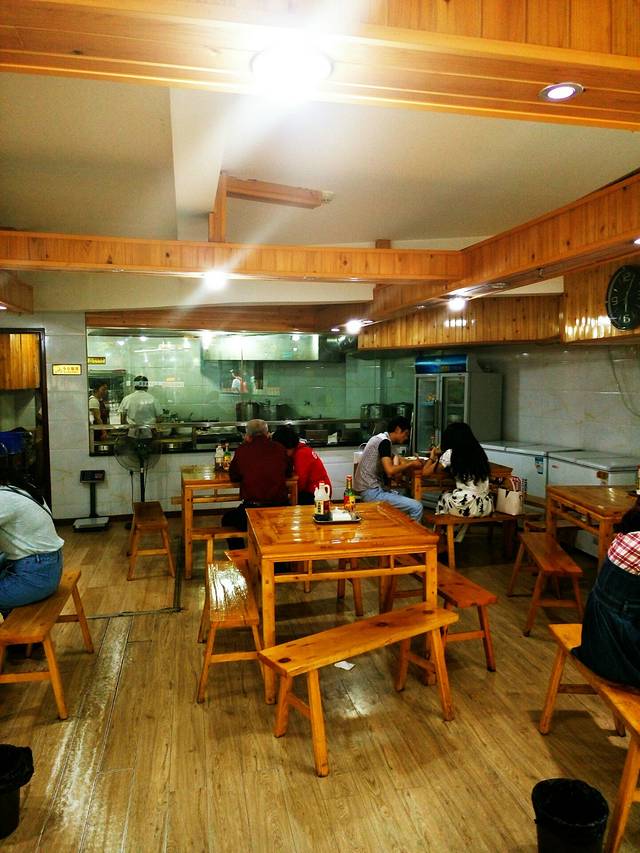 正贤本味抄手（公园口店）