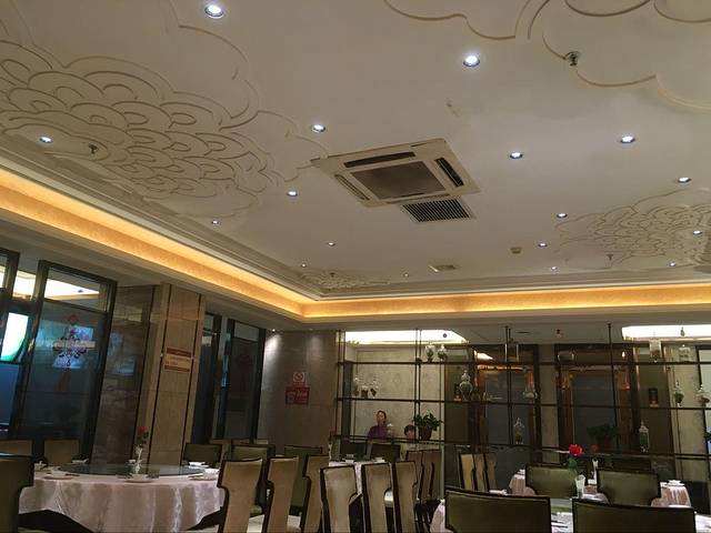 龙厨家宴馆(北京路店)