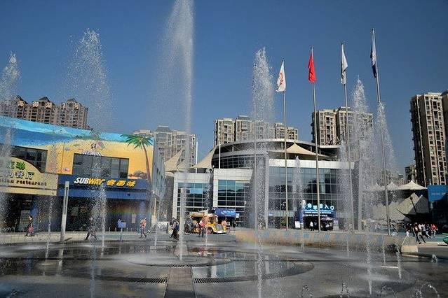 曲江海洋极地公园