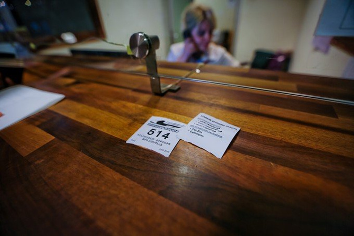 2017十多分钟后,我们就抵达了火车站~火车站