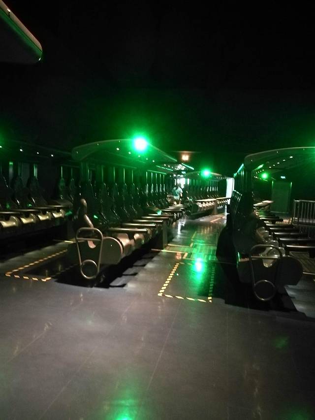 深圳香港澳门珠海5大2小8天7夜自由行