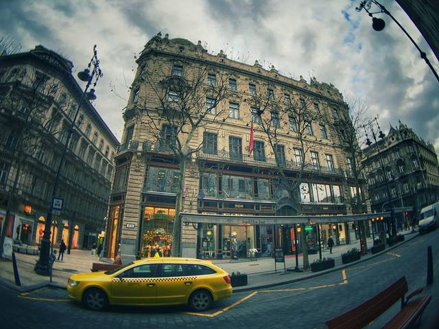 瓦茨街旅游攻略