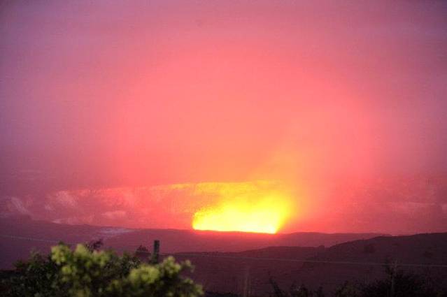 哈雷茂茂火山口