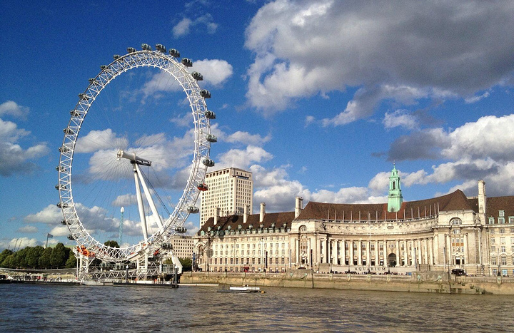 "...景点，伦敦眼等都在这条河上，所以说如果你想欣赏伦敦最标志性的风景，只要沿着泰晤士河走路就可以了_千禧桥"的评论图片