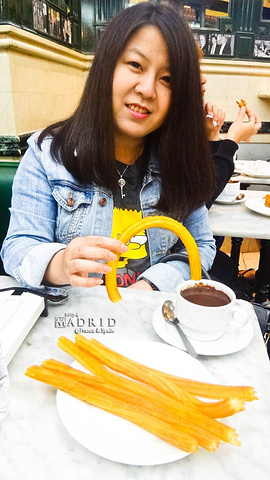 2017 早晨九点的太阳门广场还很冷清,终于找到