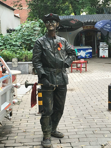 017小河两岸有很多茶馆,或者充满文艺小清新的