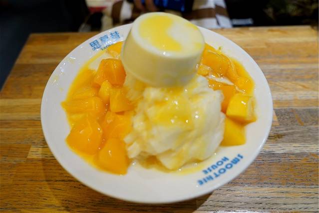 【丫丫走世界】看遍台湾的车水马龙