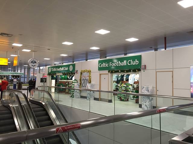 格拉斯哥国际机场