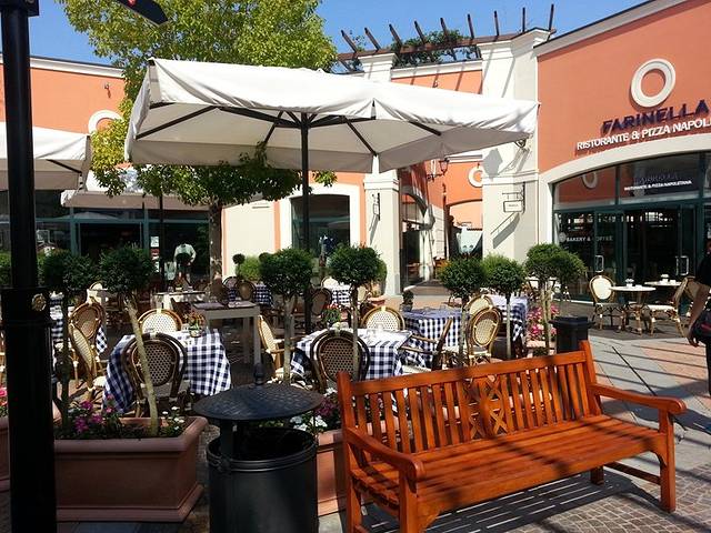 卡斯特罗马诺名品奥特莱斯