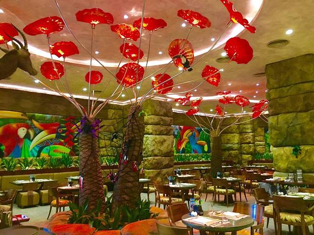 亚马逊森林自助餐厅