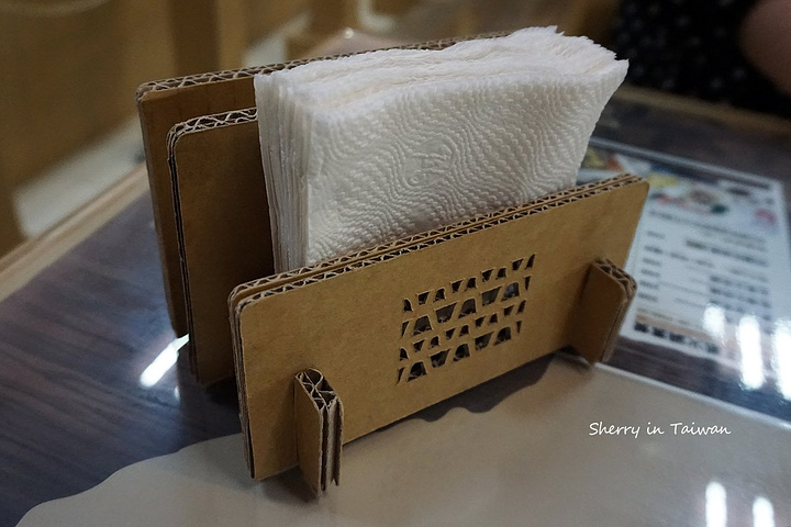 2017最近开始有卖莲雾的_纸箱王主题餐厅(日