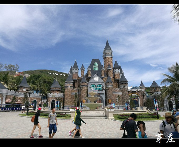 珍珠岛游乐园,含水上世界、游乐园、海洋馆、