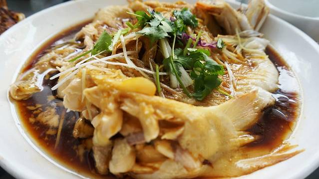 北京顺通虹鳟鱼养殖中心