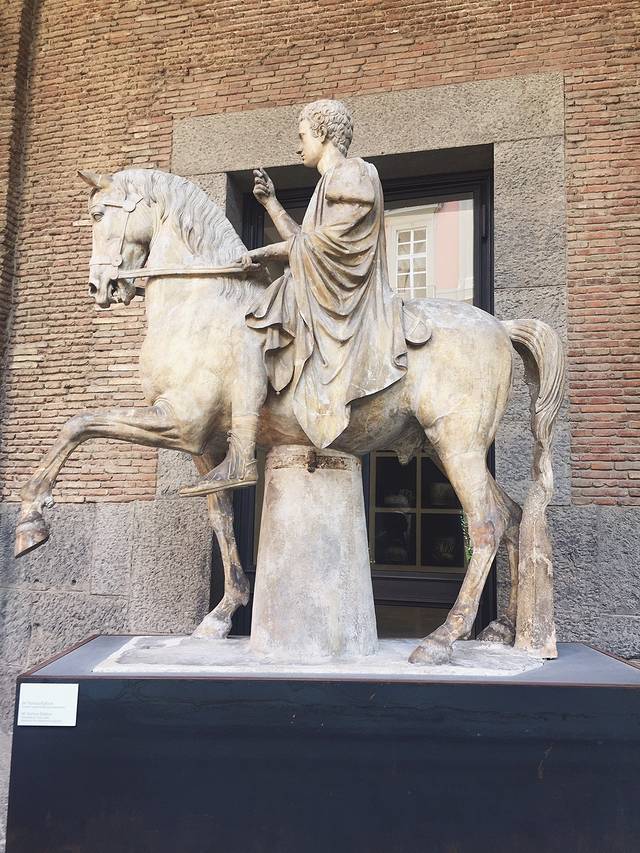 国立考古学博物馆