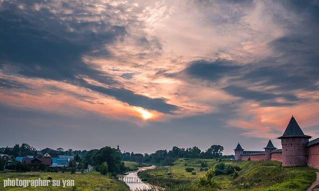 叶夫菲米救主修道院