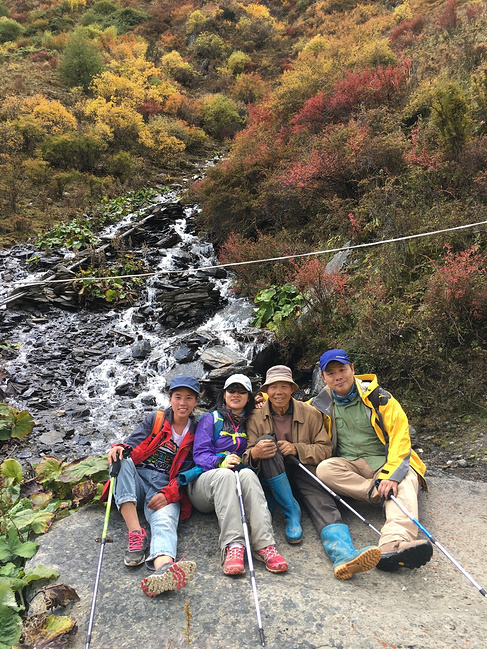四姑娘山徒步:在她的身体里游走,看山看云看水