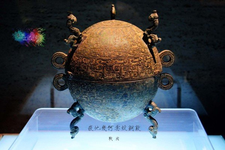 售票处贴着的表演时间表~这个是四大镇馆之宝之一_湖北省博物馆&quot