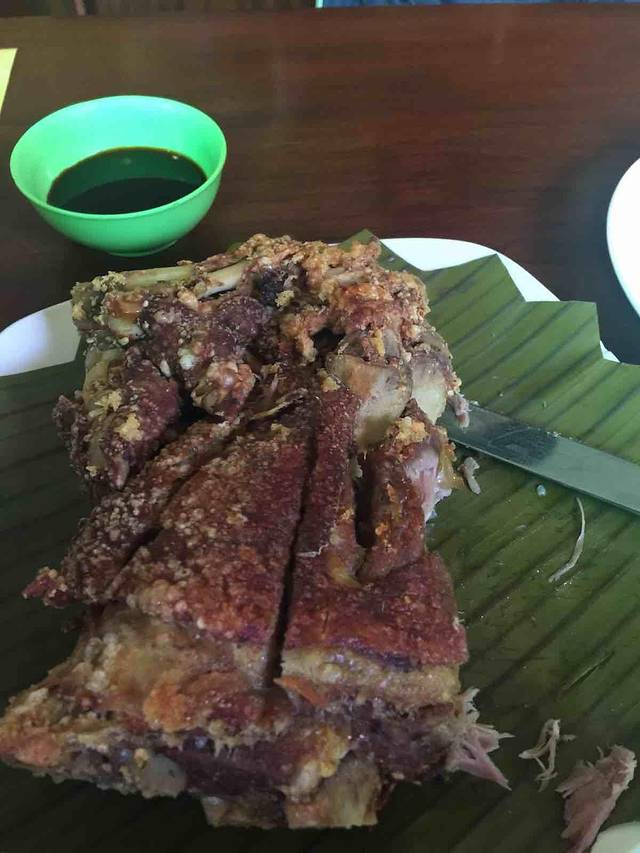 Alejandro's Crispy Pata