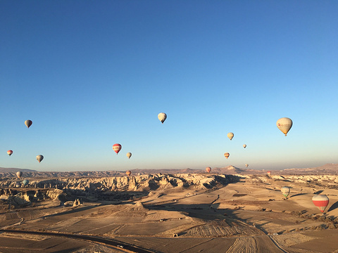 Royal Balloon旅游景点图片