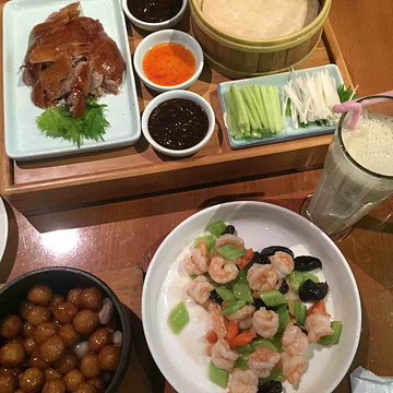 青年餐厅烤鸭(津湾店)旅游景点攻略图