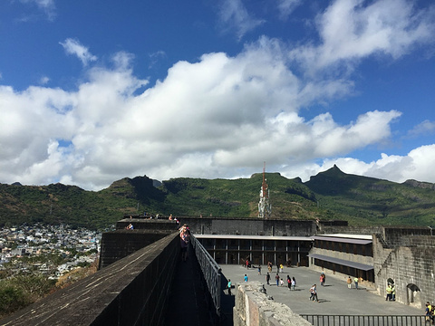 炮台山旅游景点攻略图