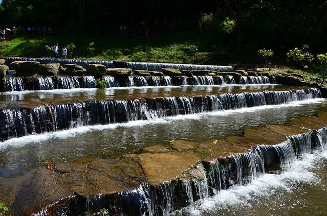 龙苍沟叠翠溪景区