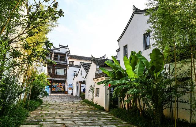 千岛湖文渊狮城度假区