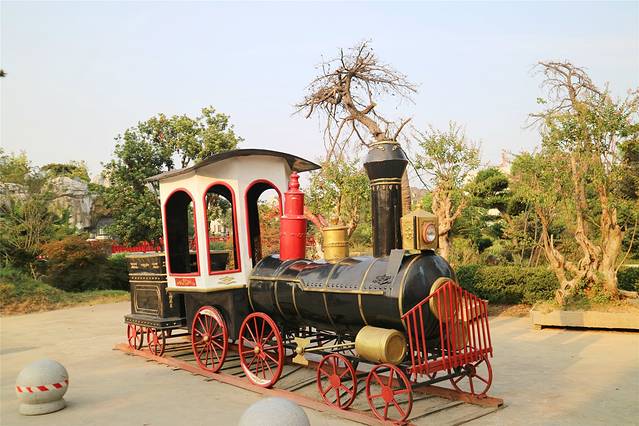 云澜湾·四季花海乐园