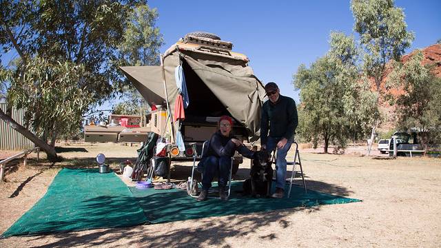 西麦克唐纳山脉