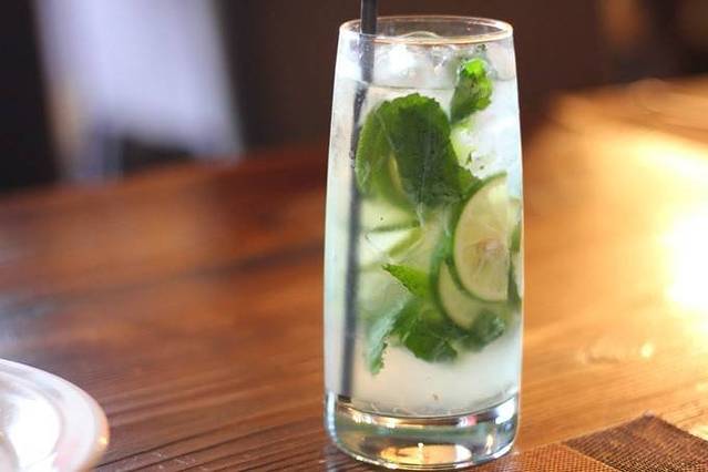 刀叉遇上筷子中西融合餐厅(南开店)