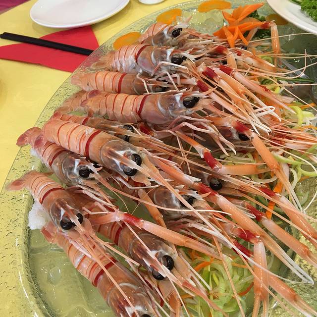 怀基蒂山谷地热池