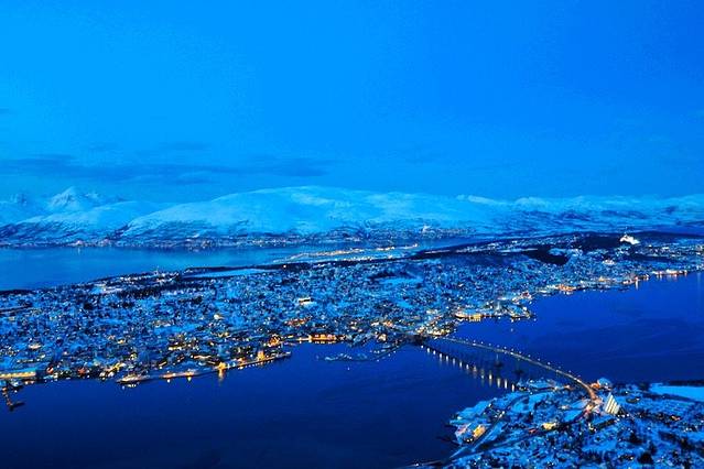 极圈的冰天雪地,追逐极光的踪迹 | 瑞典、挪威8